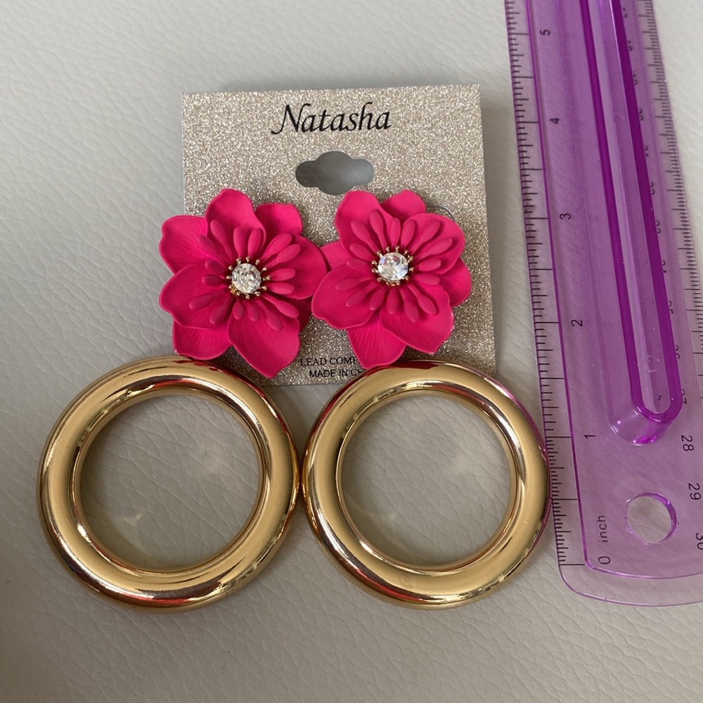 Hot PINK floral drop earrings by Natasha - Picture 4 of 6